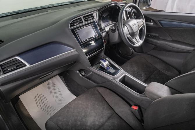 Honda Shuttle II с пробегом 2016 года, цена 1 029 000 рублей, 165000 км, универсал, Автокод Объявления