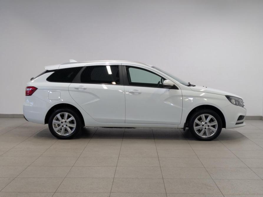 Lada (ВАЗ) Vesta I Санкт-Петербург  - изображение 4