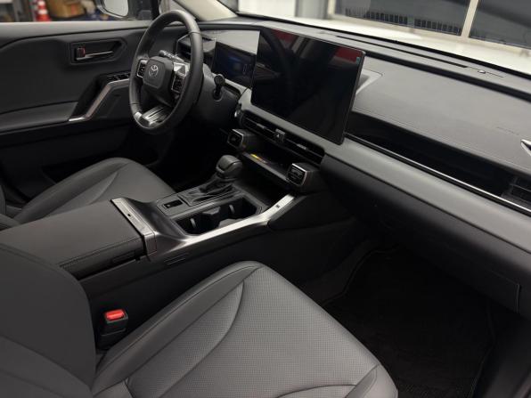 Toyota RAV4 VI (XA60) с пробегом 2026 года, цена 4 499 000 рублей, 69 км, внедорожник, Автокод Объявления