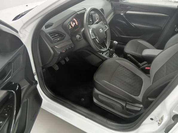Lada (ВАЗ) Vesta I Рестайлинг (NG) с пробегом 2023 года, цена 1 171 000 рублей, 28033 км, седан, Автокод Объявления