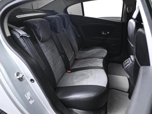Renault Fluence I Рестайлинг с пробегом 2014 года, цена 849 000 рублей, 158475 км, седан, Автокод Объявления