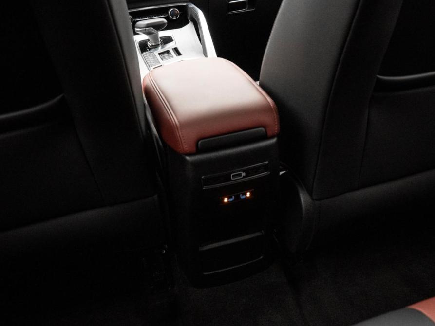Geely Coolray I Москва  - изображение 14