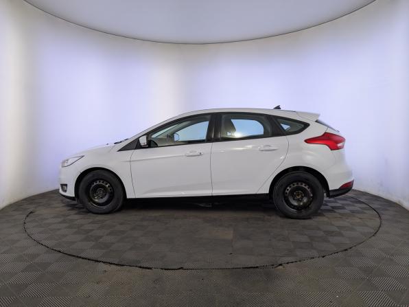 Ford Focus III Рестайлинг с пробегом 2018 года, цена 1 120 000 рублей, 118079 км, хэтчбек, Автокод Объявления