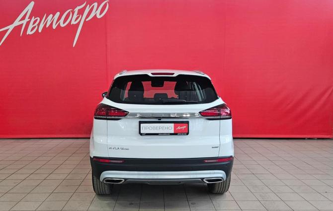 Geely Atlas Pro с пробегом 2022 года, цена 2 035 000 рублей, 50681 км, внедорожник, Автокод Объявления