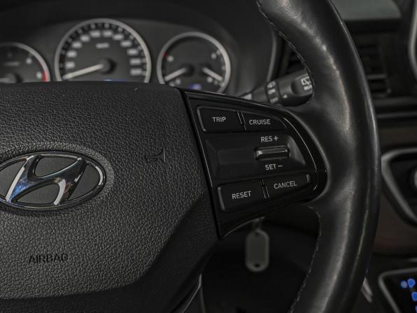 Hyundai Grand Starex I Рестайлинг 2 с пробегом 2020 года, цена 3 890 000 рублей, 72358 км, минивэн, Автокод Объявления