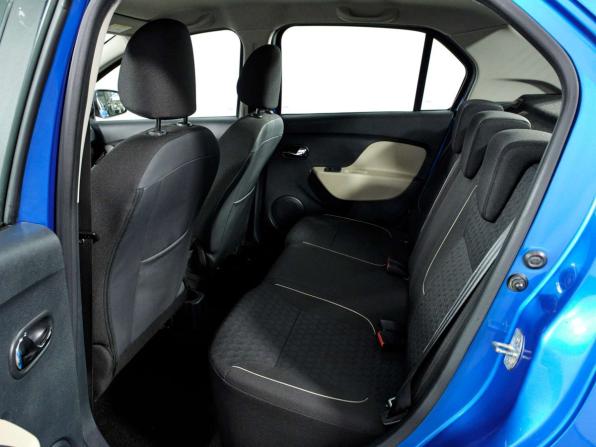 Renault Logan II Рестайлинг с пробегом 2018 года, цена 878 000 рублей, 162690 км, седан, Автокод Объявления