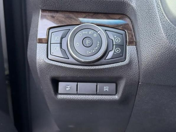 Ford Explorer V с пробегом 2012 года, цена 1 950 000 рублей, 137399 км, внедорожник, Автокод Объявления