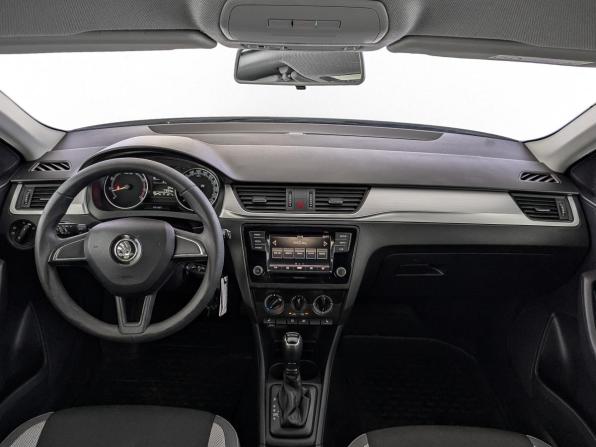 Skoda Rapid I Рестайлинг с пробегом 2019 года, цена 1 349 000 рублей, 77246 км, лифтбек, Автокод Объявления
