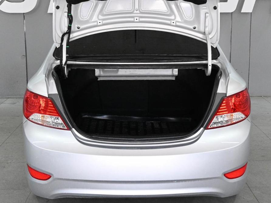 Hyundai Solaris I Ростов-на-Дону  - изображение 16