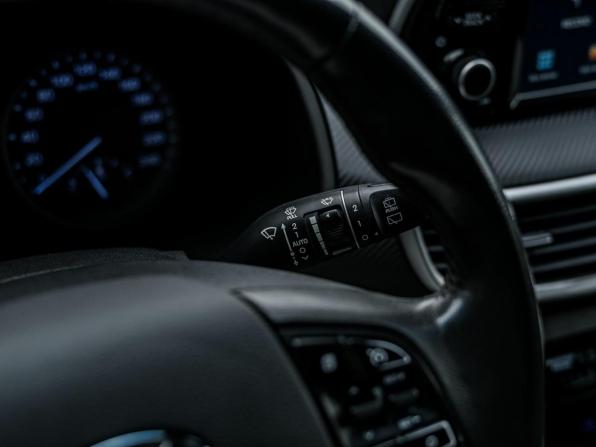 Hyundai Tucson III Рестайлинг с пробегом 2019 года, цена 1 575 000 рублей, 243118 км, внедорожник, Автокод Объявления