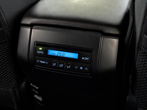 Toyota Land Cruiser Prado 150 Series Рестайлинг 3 с пробегом 2020 года, цена 5 820 000 рублей, 52428 км, внедорожник, Автокод Объявления