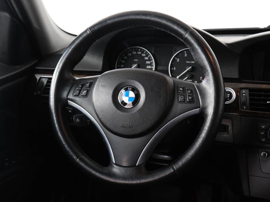 BMW 3 серии V (E90/E91/E92/E93) Рестайлинг Химки  - изображение 15