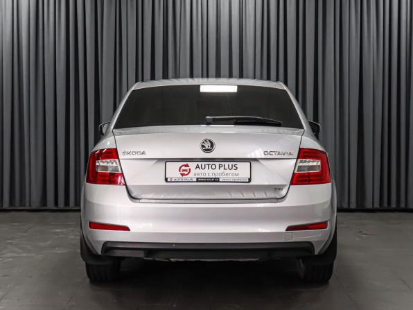 Skoda Octavia III (A7) с пробегом 2013 года, цена 999 000 рублей, 149869 км, лифтбек, Автокод Объявления