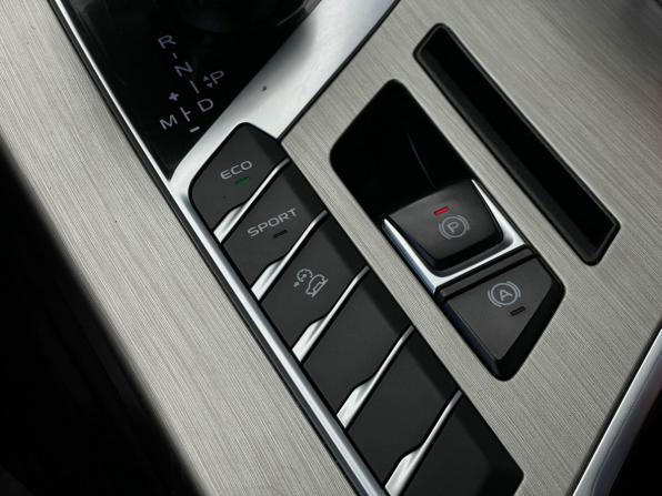 Geely Coolray I с пробегом 2022 года, цена 1 523 000 рублей, 93425 км, внедорожник, Автокод Объявления