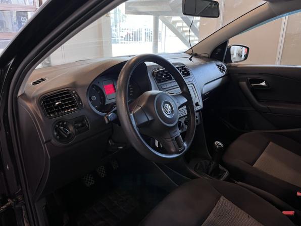 Volkswagen Polo V с пробегом 2011 года, цена 595 000 рублей, 224104 км, седан, Автокод Объявления