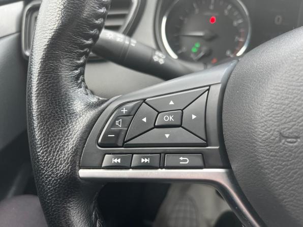 Nissan Qashqai II Рестайлинг с пробегом 2021 года, цена 2 240 000 рублей, 60200 км, внедорожник, Автокод Объявления