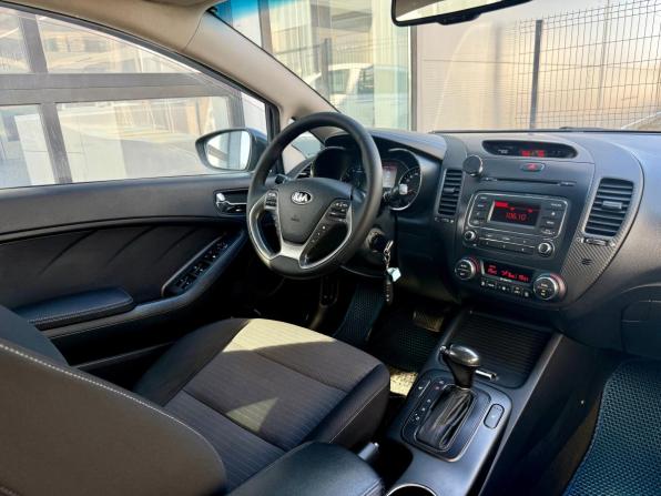 Kia Cerato III с пробегом 2013 года, цена 1 075 000 рублей, 236639 км, седан, Автокод Объявления