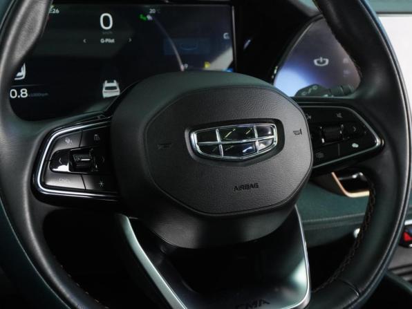 Geely Monjaro I с пробегом 2023 года, цена 2 699 000 рублей, 108684 км, внедорожник, Автокод Объявления