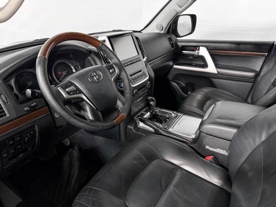 Toyota Land Cruiser 200 Series Рестайлинг 2 Санкт-Петербург  - изображение 9