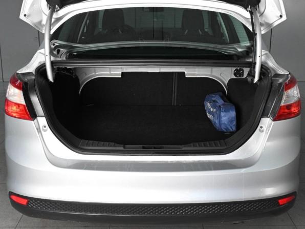 Ford Focus III с пробегом 2014 года, цена 880 000 рублей, 174824 км, седан, Автокод Объявления