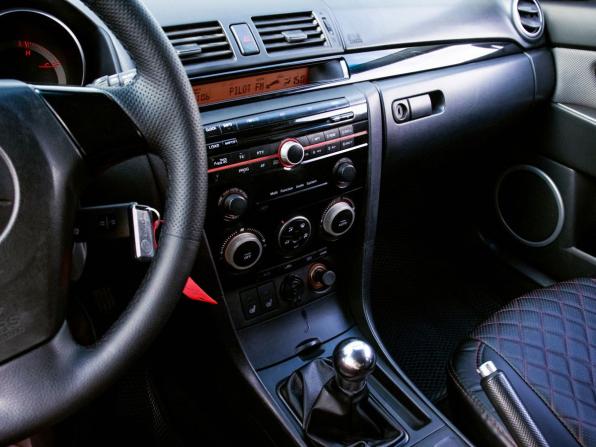 Mazda 3 I (BK) Рестайлинг с пробегом 2007 года, цена 615 000 рублей, 254233 км, хэтчбек, Автокод Объявления