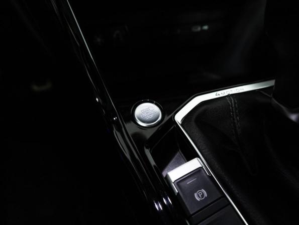 Volkswagen Tayron I Рестайлинг с пробегом 2023 года, цена 4 279 777 рублей, 31049 км, внедорожник, Автокод Объявления