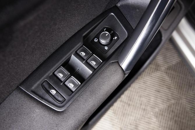 Volkswagen Tiguan II с пробегом 2020 года, цена 3 349 000 рублей, 96000 км, внедорожник, Автокод Объявления