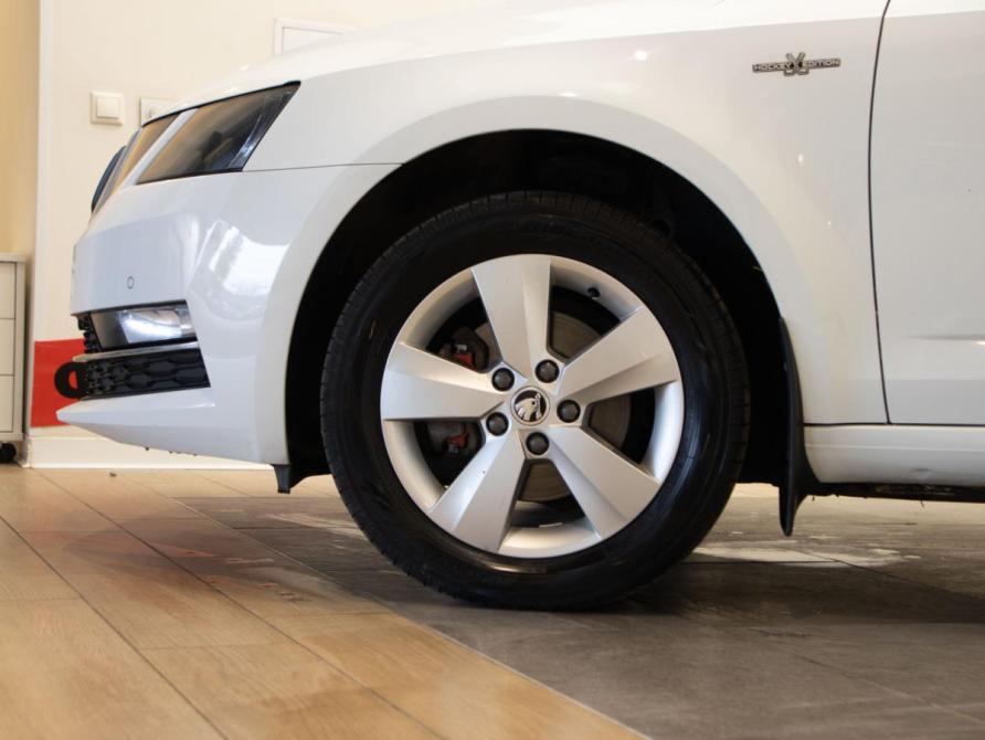 Skoda Octavia III (A7) Рестайлинг Москва  - изображение 31