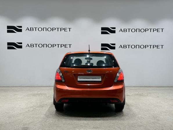 Kia Rio II Рестайлинг с пробегом 2010 года, цена 599 000 рублей, 123836 км, хэтчбек, Автокод Объявления