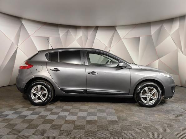Renault Megane III с пробегом 2012 года, цена 647 000 рублей, 214755 км, хэтчбек, Автокод Объявления