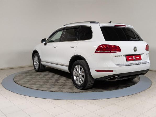 Volkswagen Touareg II с пробегом 2014 года, цена 2 399 500 рублей, 177000 км, внедорожник, Автокод Объявления