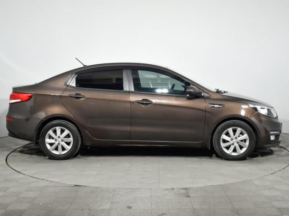 Kia Rio III Рестайлинг с пробегом 2016 года, цена 998 000 рублей, 138669 км, седан, Автокод Объявления