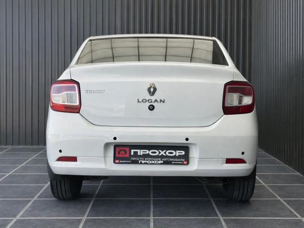 Renault Logan II с пробегом 2017 года, цена 837 000 рублей, 90019 км, седан, Автокод Объявления