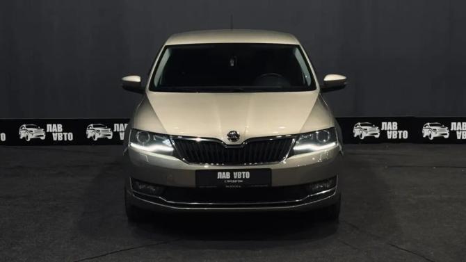 Skoda Rapid I Рестайлинг с пробегом 2017 года, цена 1 349 000 рублей, 95600 км, лифтбек, Автокод Объявления