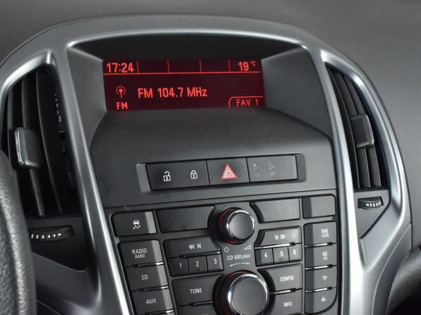 Opel Astra J Рестайлинг с пробегом 2014 года, цена 640 000 рублей, 108012 км, хэтчбек, Автокод Объявления