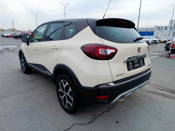 Renault Kaptur I с пробегом 2018 года, цена 1 529 000 рублей, 145114 км, внедорожник, Автокод Объявления