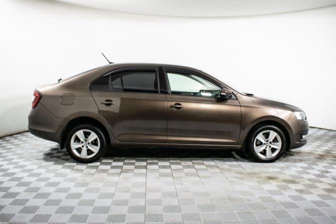 Skoda Rapid I Рестайлинг с пробегом 2018 года, цена 1 310 000 рублей, 140001 км, лифтбек, Автокод Объявления