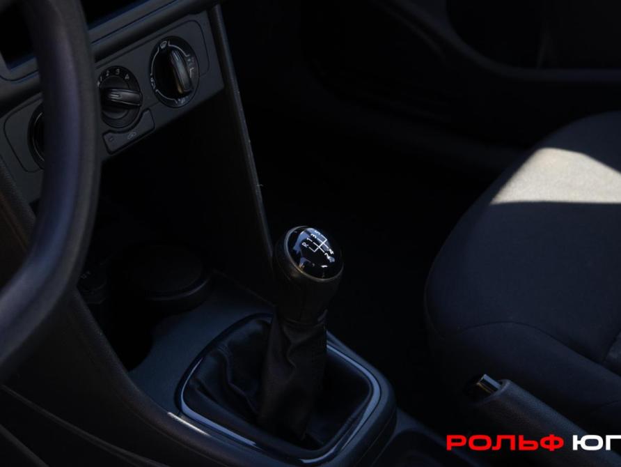 Volkswagen Polo V Рестайлинг Москва  - изображение 16