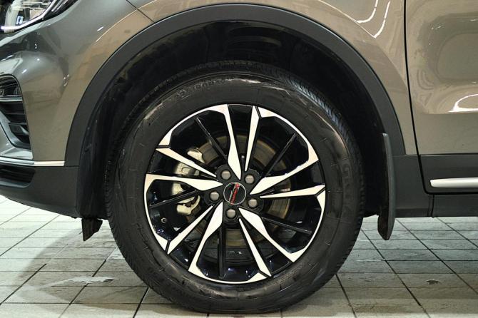 Geely Atlas Pro с пробегом 2023 года, цена 2 300 000 рублей, 12000 км, внедорожник, Автокод Объявления