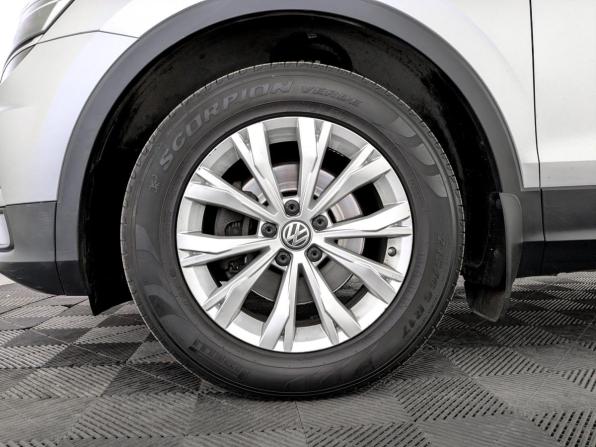 Volkswagen Tiguan II с пробегом 2017 года, цена 1 960 000 рублей, 125740 км, внедорожник, Автокод Объявления