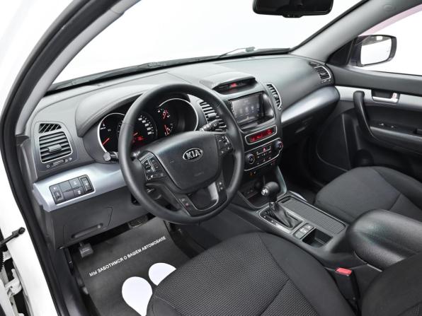Kia Sorento II Рестайлинг с пробегом 2014 года, цена 1 299 000 рублей, 132000 км, внедорожник, Автокод Объявления