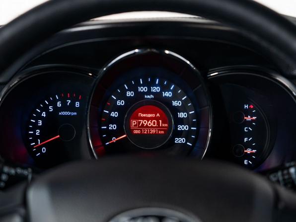 Kia Rio III с пробегом 2013 года, цена 850 000 рублей, 121391 км, хэтчбек, Автокод Объявления