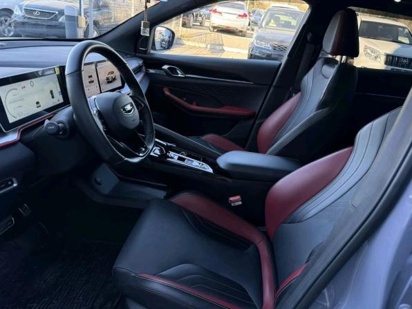 Geely Coolray I Рестайлинг с пробегом 2024 года, цена 2 097 000 рублей, 47862 км, внедорожник, Автокод Объявления