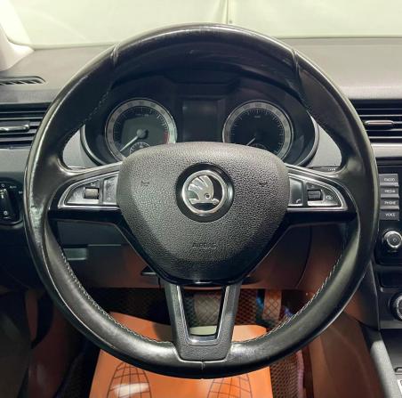 Skoda Octavia III (A7) с пробегом 2016 года, цена 1 450 000 рублей, 190014 км, лифтбек, Автокод Объявления