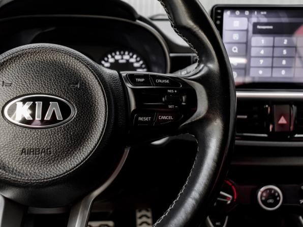 Kia Morning III с пробегом 2017 года, цена 1 250 000 рублей, 87010 км, хэтчбек, Автокод Объявления