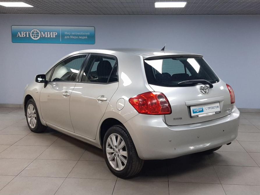 Toyota Auris I Москва  - изображение 7