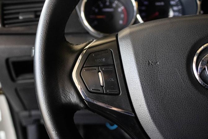 Dongfeng H30 Cross с пробегом 2015 года, цена 595 000 рублей, 98191 км, хэтчбек, Автокод Объявления