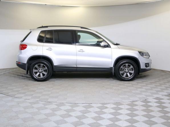 Volkswagen Tiguan I Рестайлинг с пробегом 2012 года, цена 899 000 рублей, 158987 км, внедорожник, Автокод Объявления