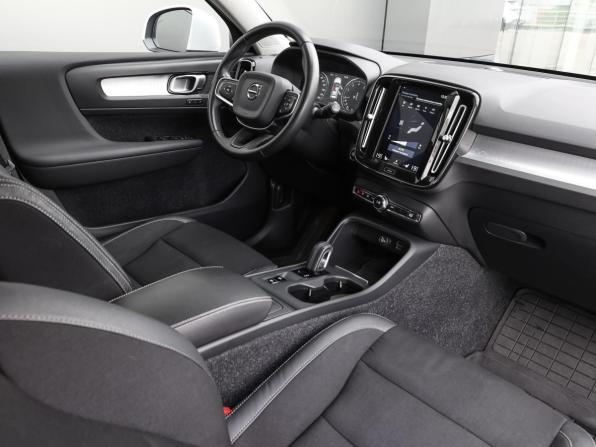 Volvo XC40 I с пробегом 2019 года, цена 2 997 000 рублей, 97000 км, внедорожник, Автокод Объявления