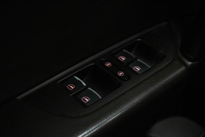 Volkswagen Touareg II с пробегом 2014 года, цена 2 189 000 рублей, 203816 км, внедорожник, Автокод Объявления